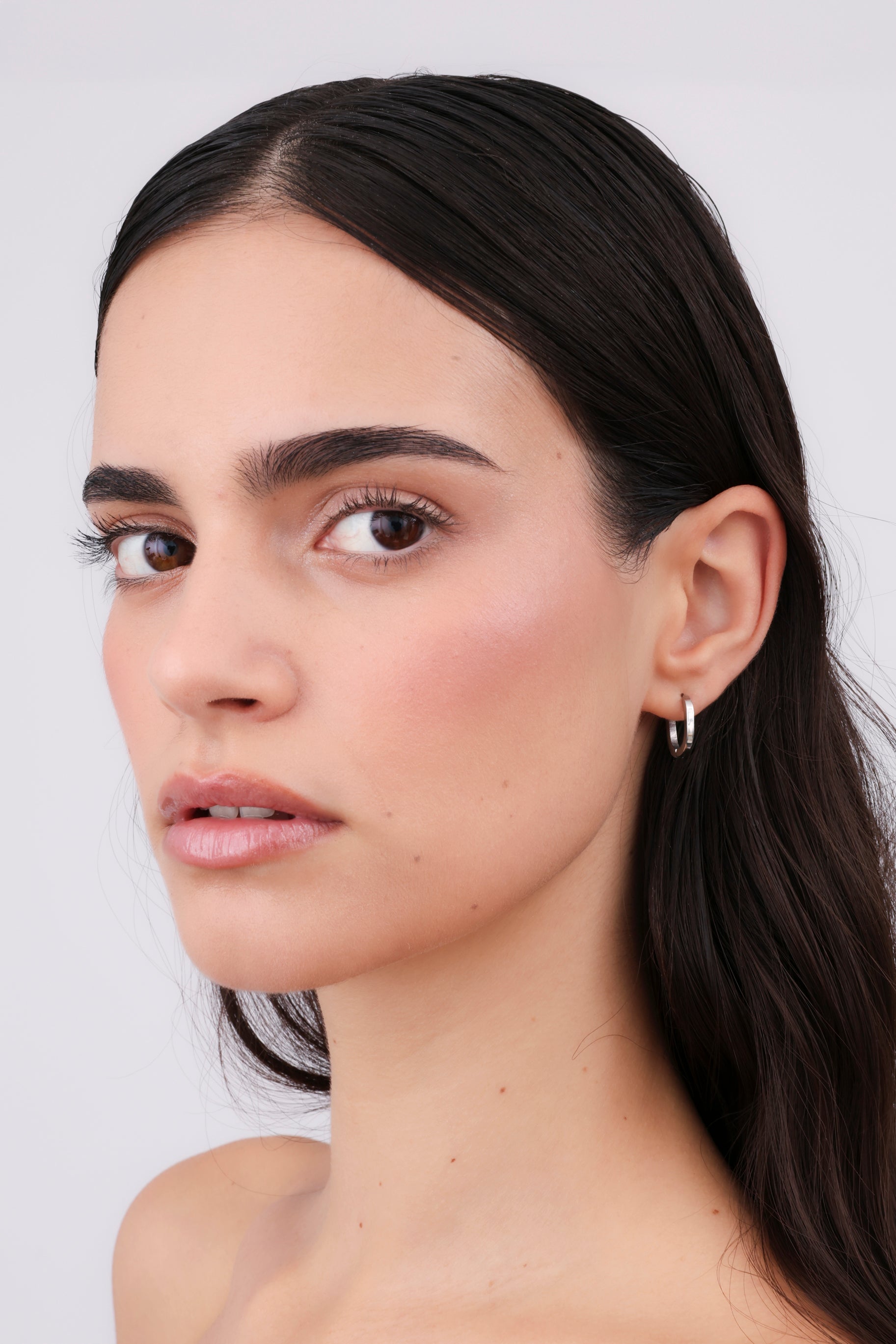Oval Earring (Unit)