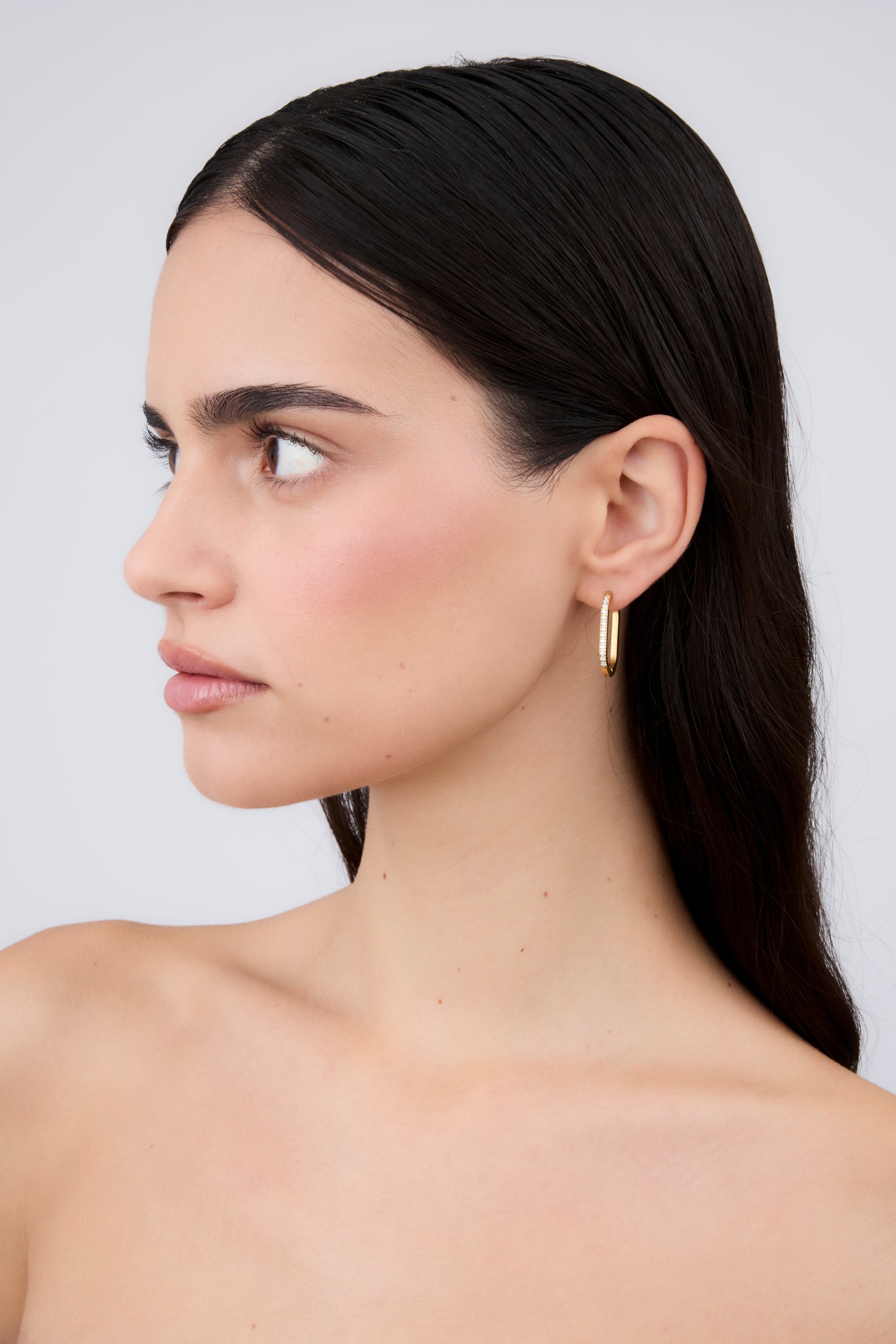 Oval Zircon Earring (Unit)