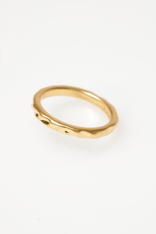 Anillo Irregular Fino
