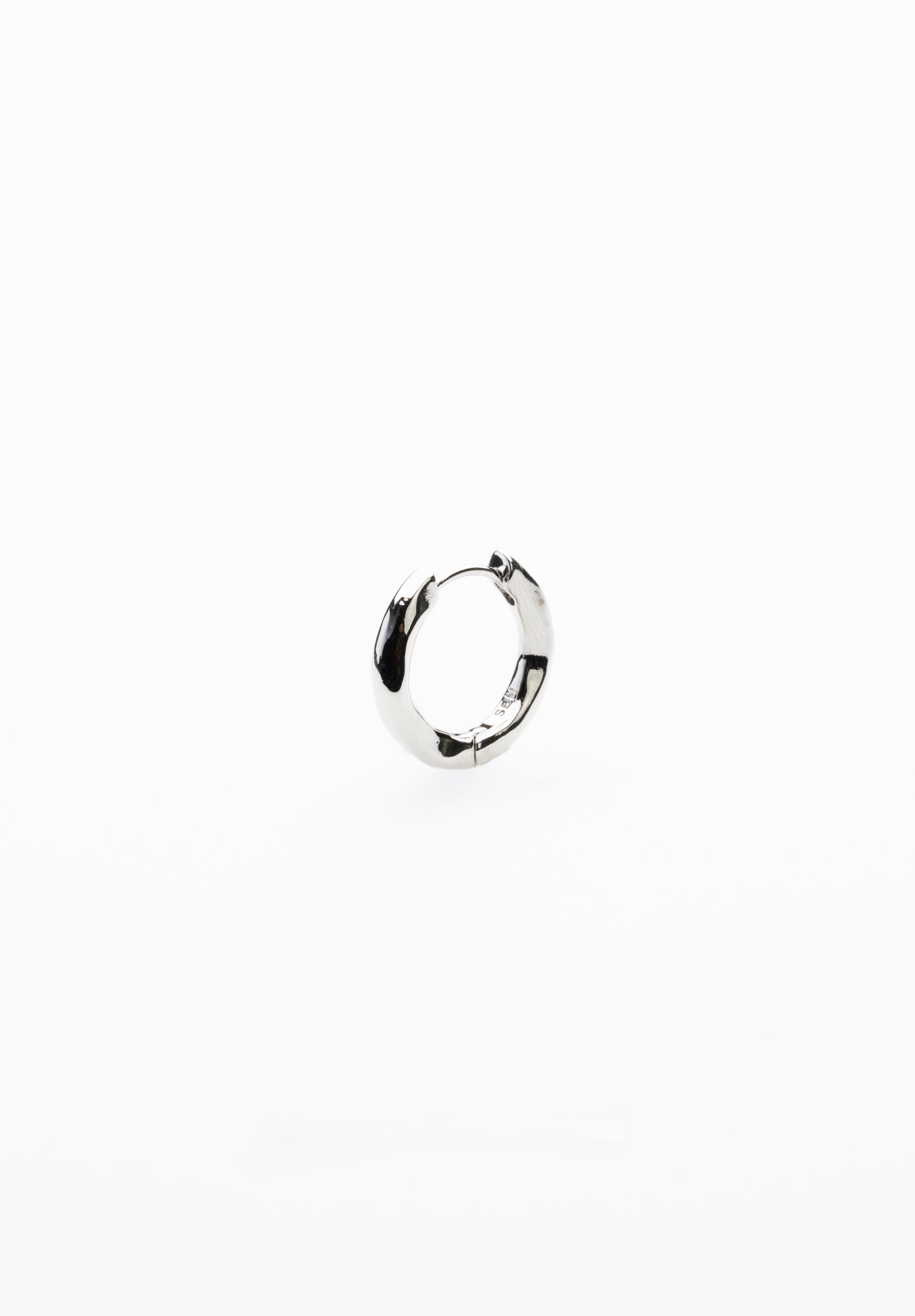 Mini boucle d'oreille irrégulière 12 mm