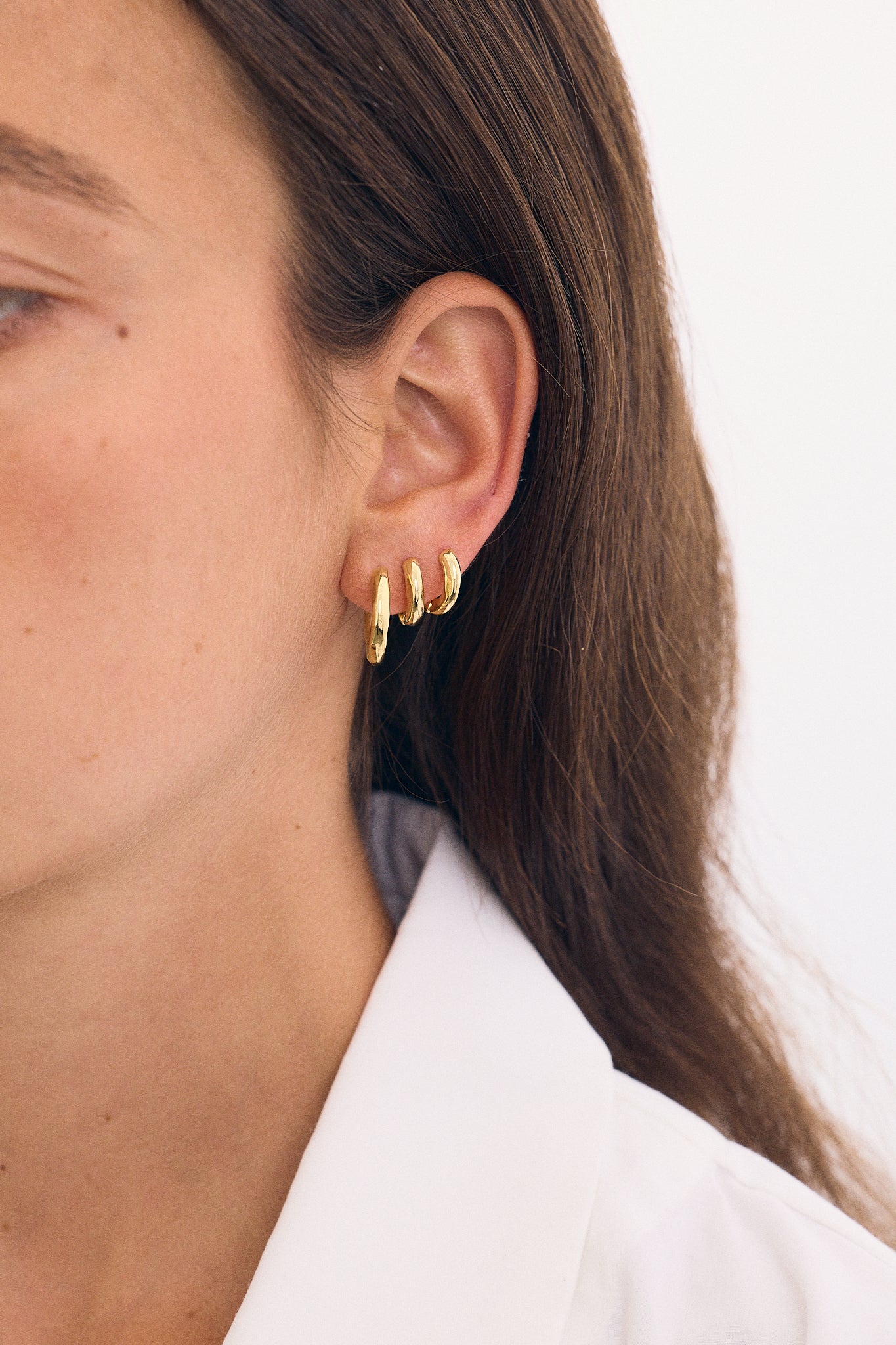 Mini Irregular Earring 7 mm