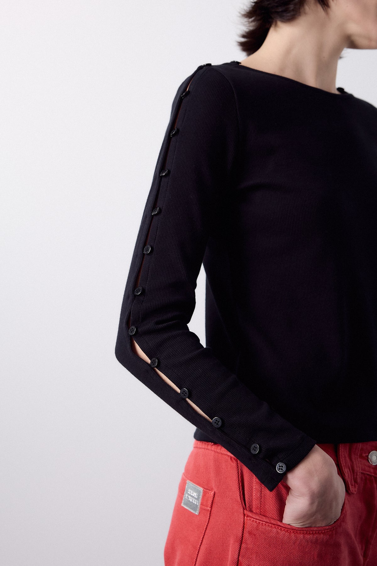 Chemise noire à boutons