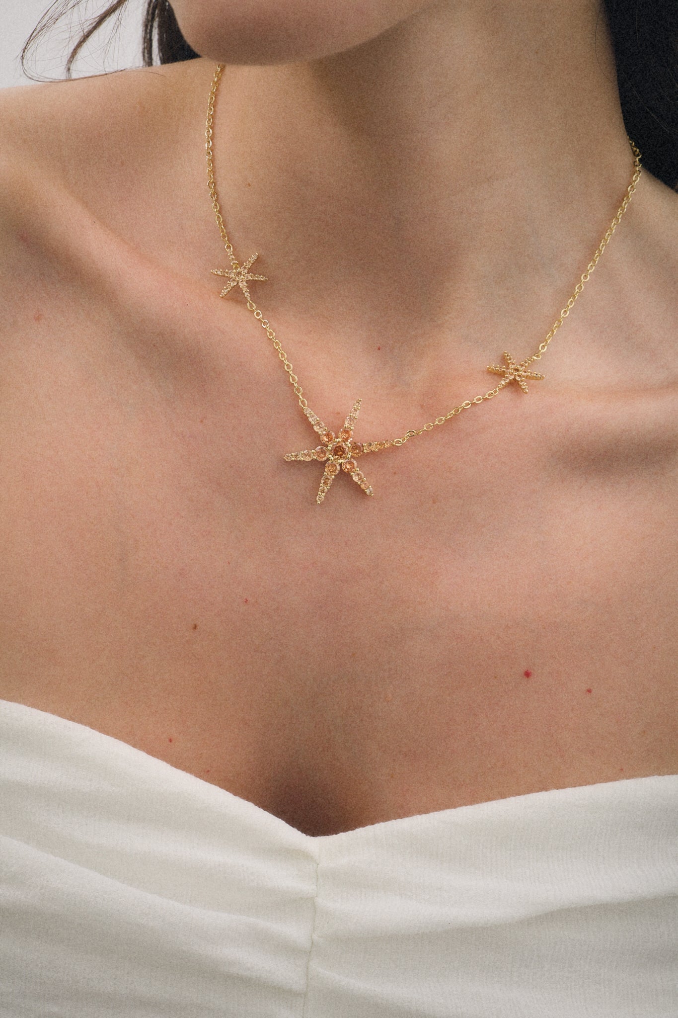 Collar 3 Estrellas Marrón