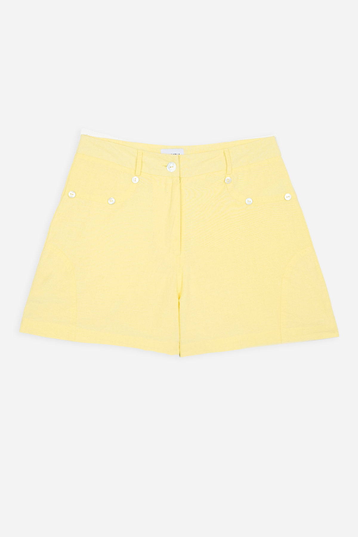 Nácar Yellow Button Shorts