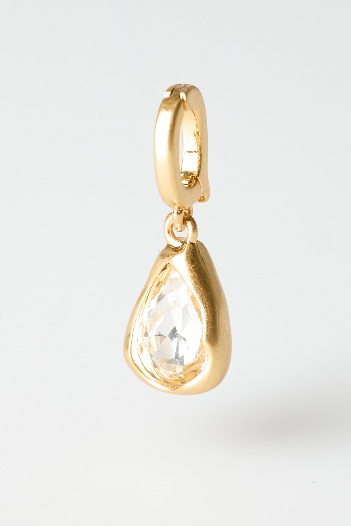 Charm Abril