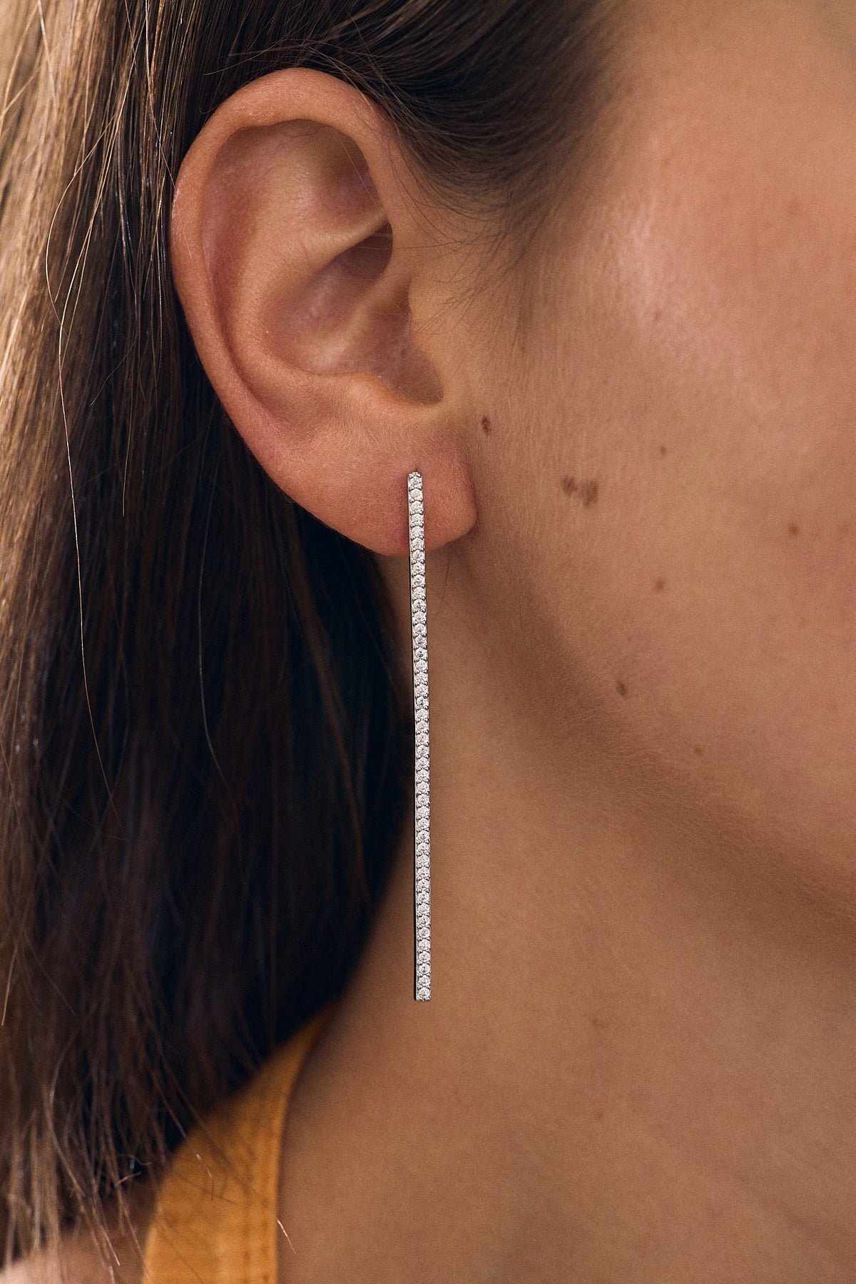 Zircon Bar Earring L