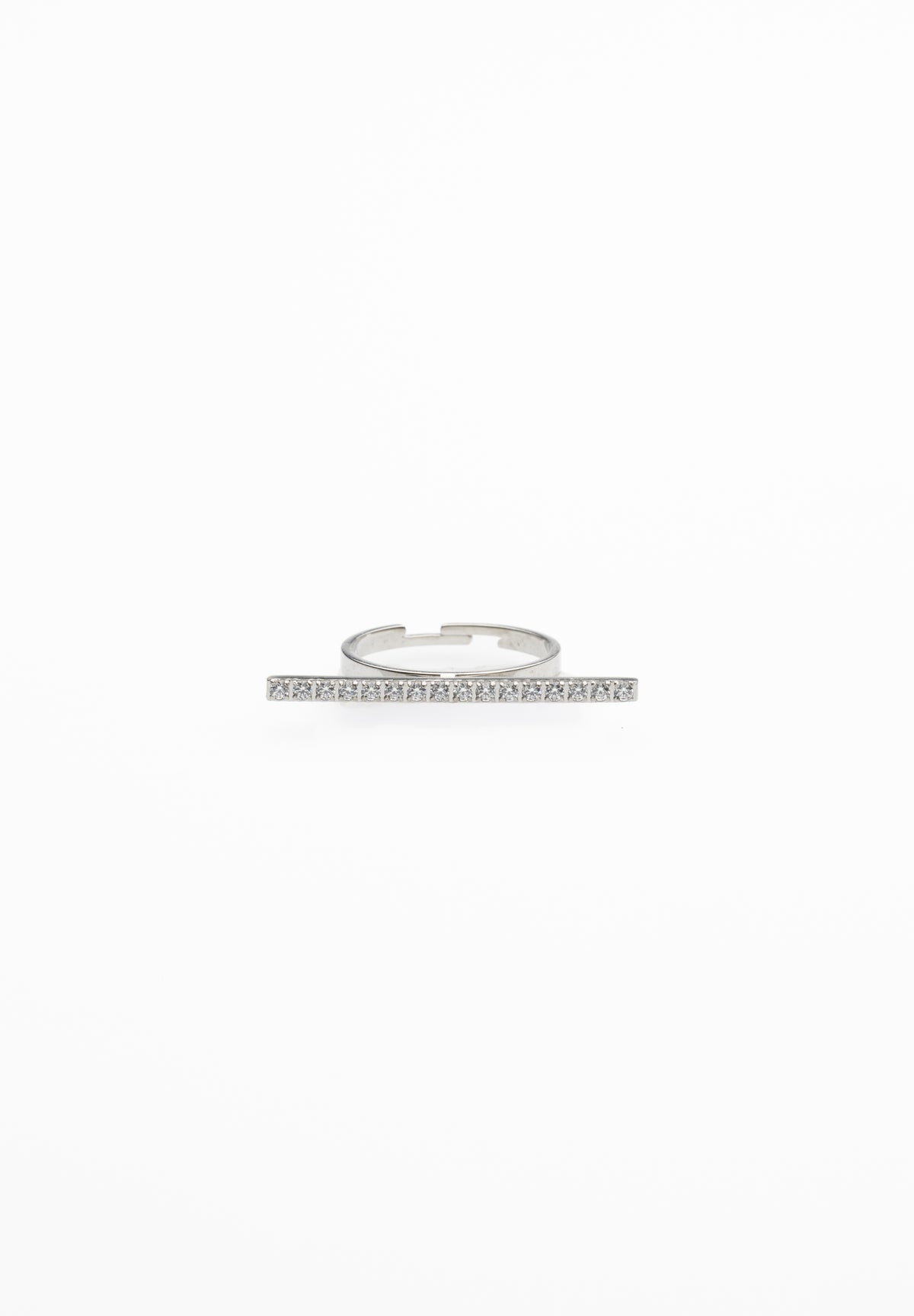 Anillo Barra Circons Corto