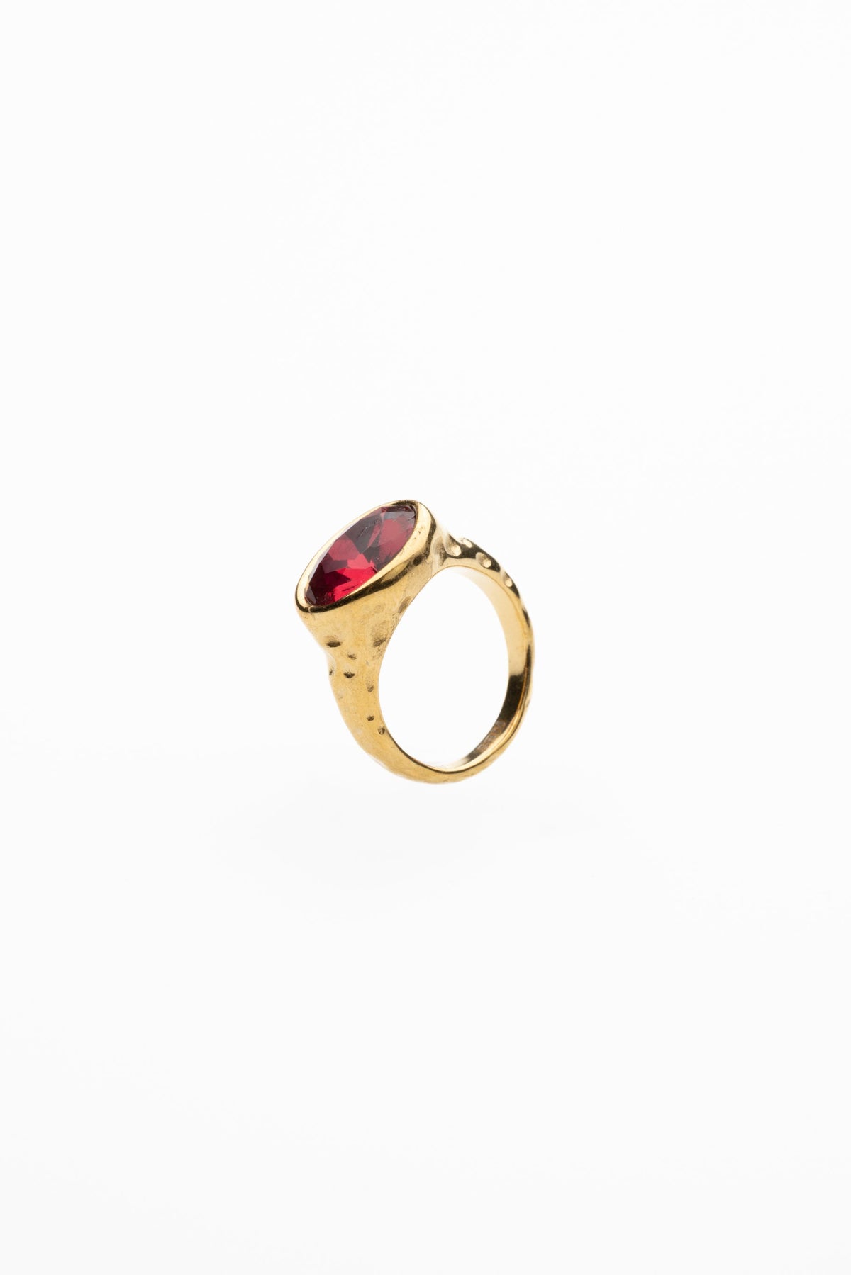 Anillo Cristal Ovalado Granate