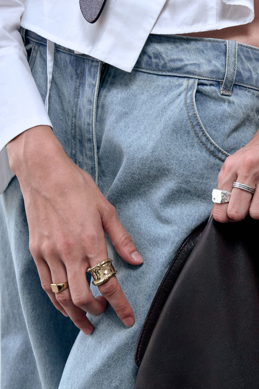 Anillo Circon