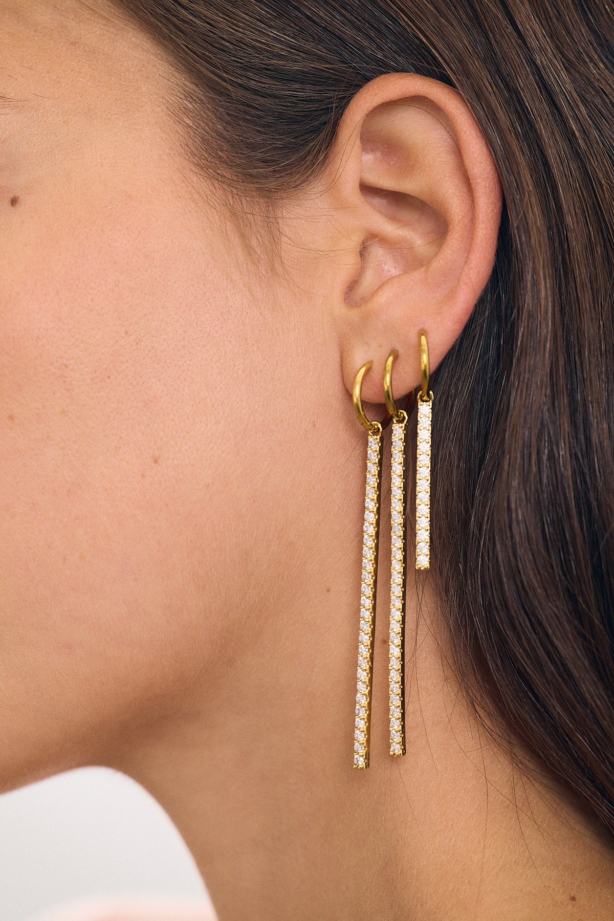 Zircon Bar Earring (Unit)