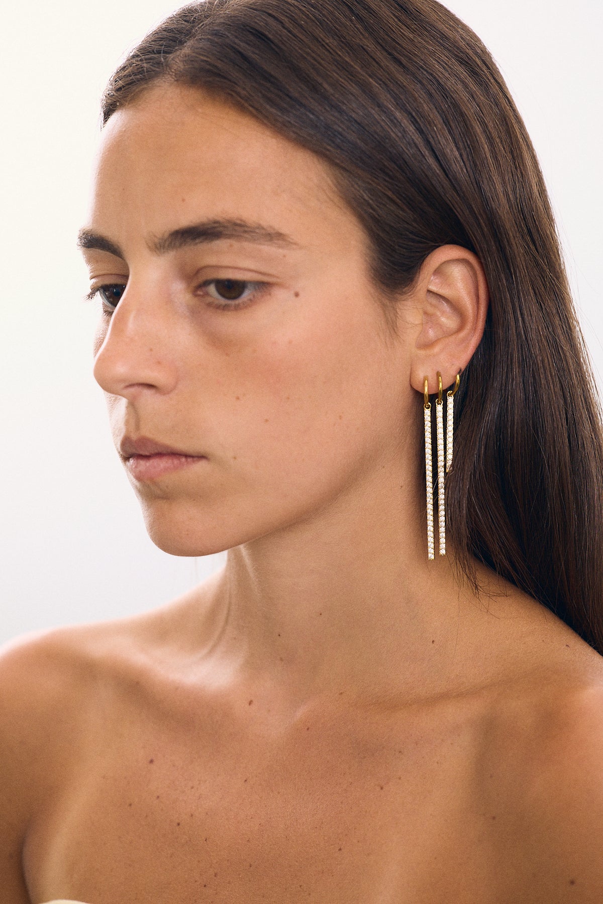 Zircon Bar Earring (Unit)