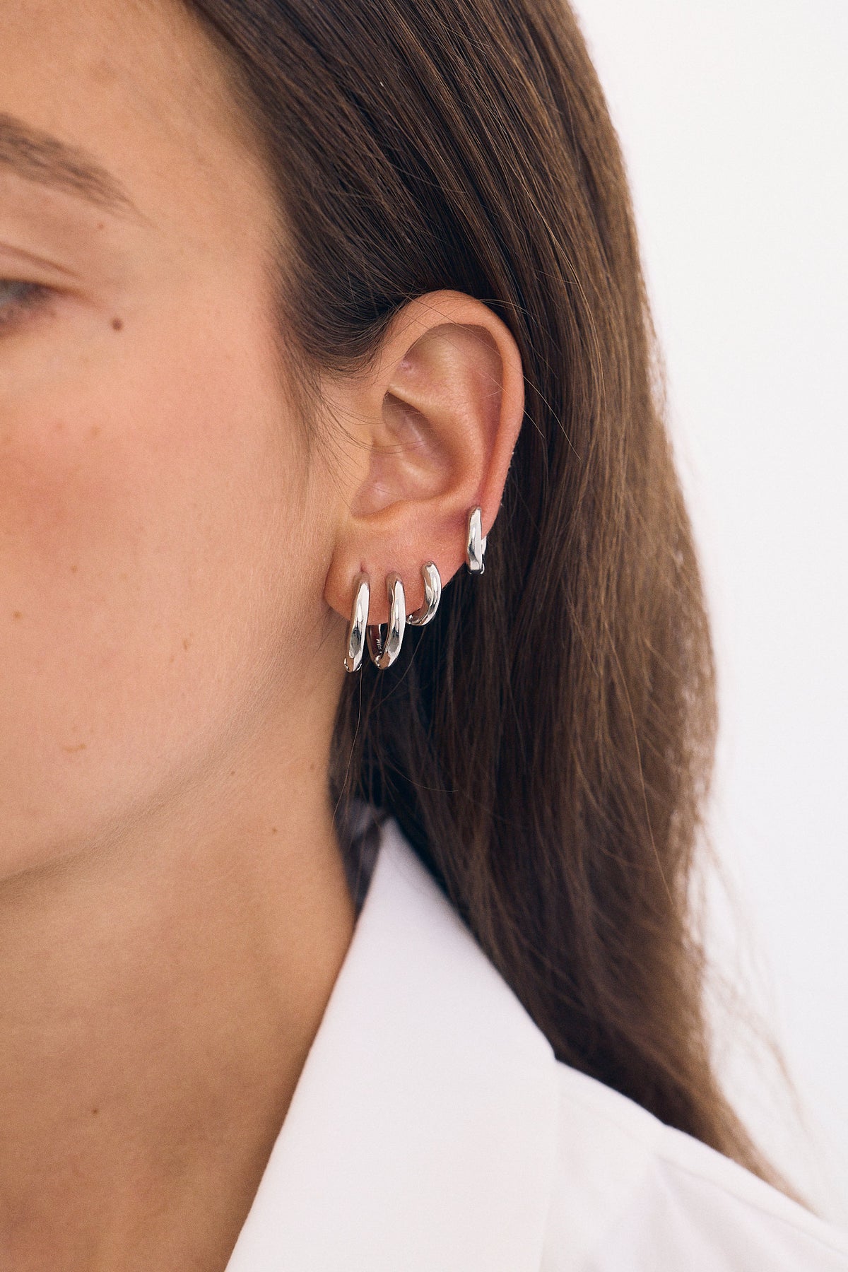 Mini Irregular Earring 7 mm