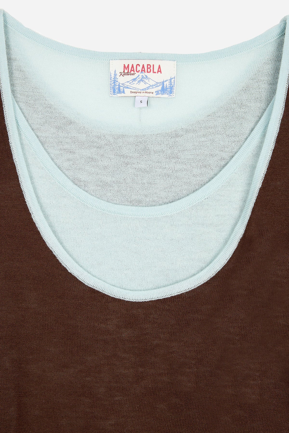 Camiseta Doble Azul y Marrón