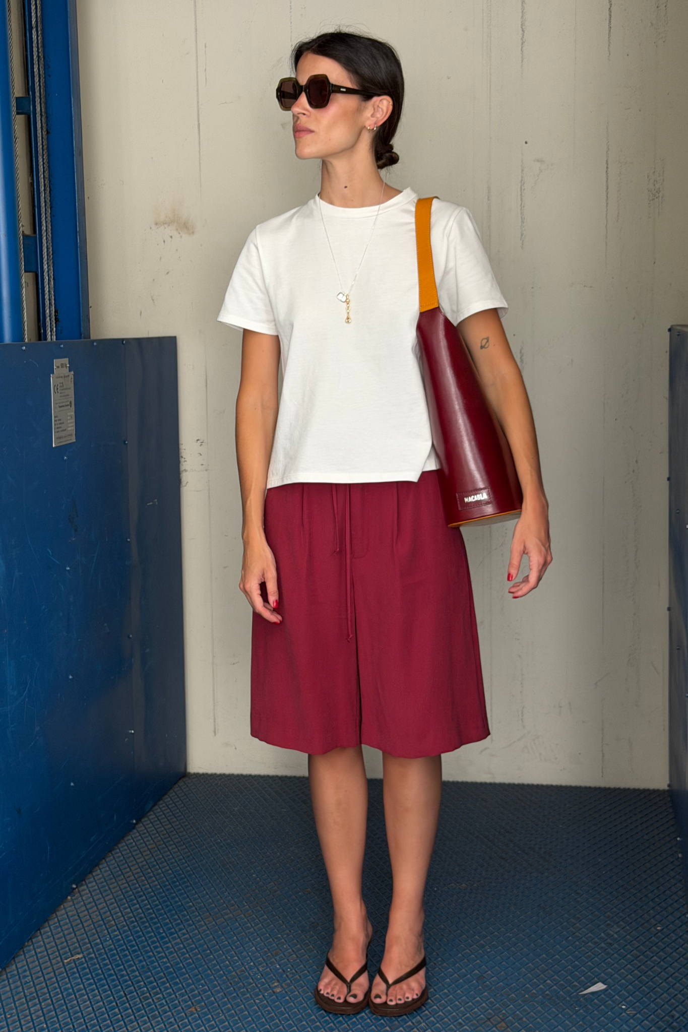 Bermudas Tencel Granate