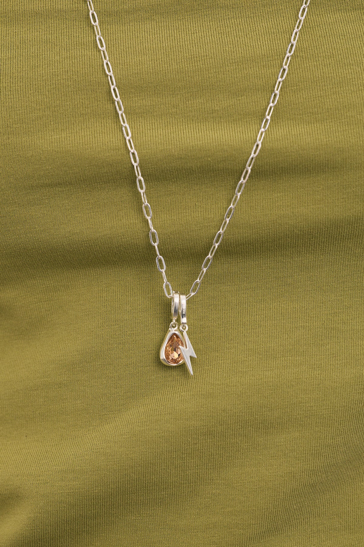 Charm Junio