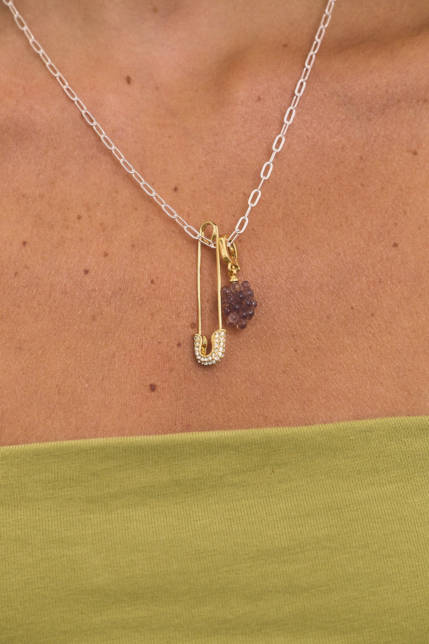 Charm Uva Morada