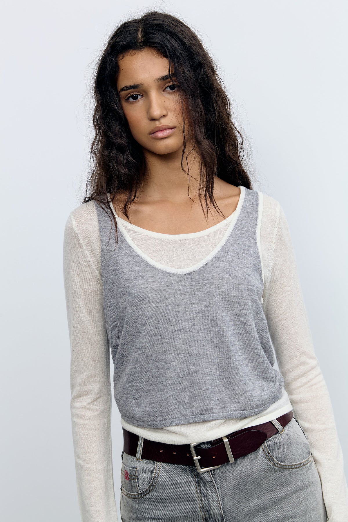 Camiseta Doble Blanca y Gris