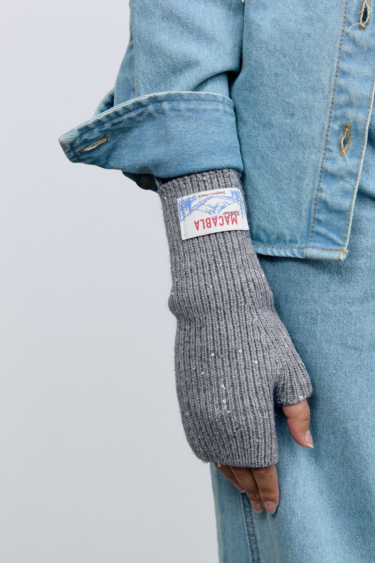 Dark Gray Glitter Mittens