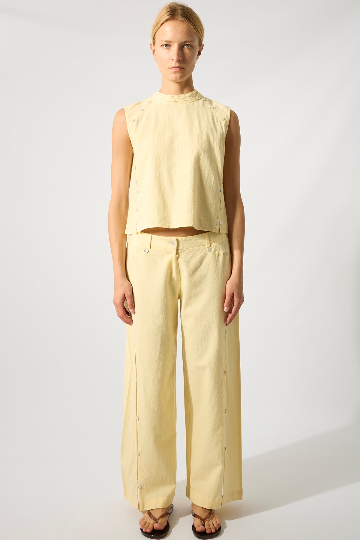 Nacar Buttons Yellow Top