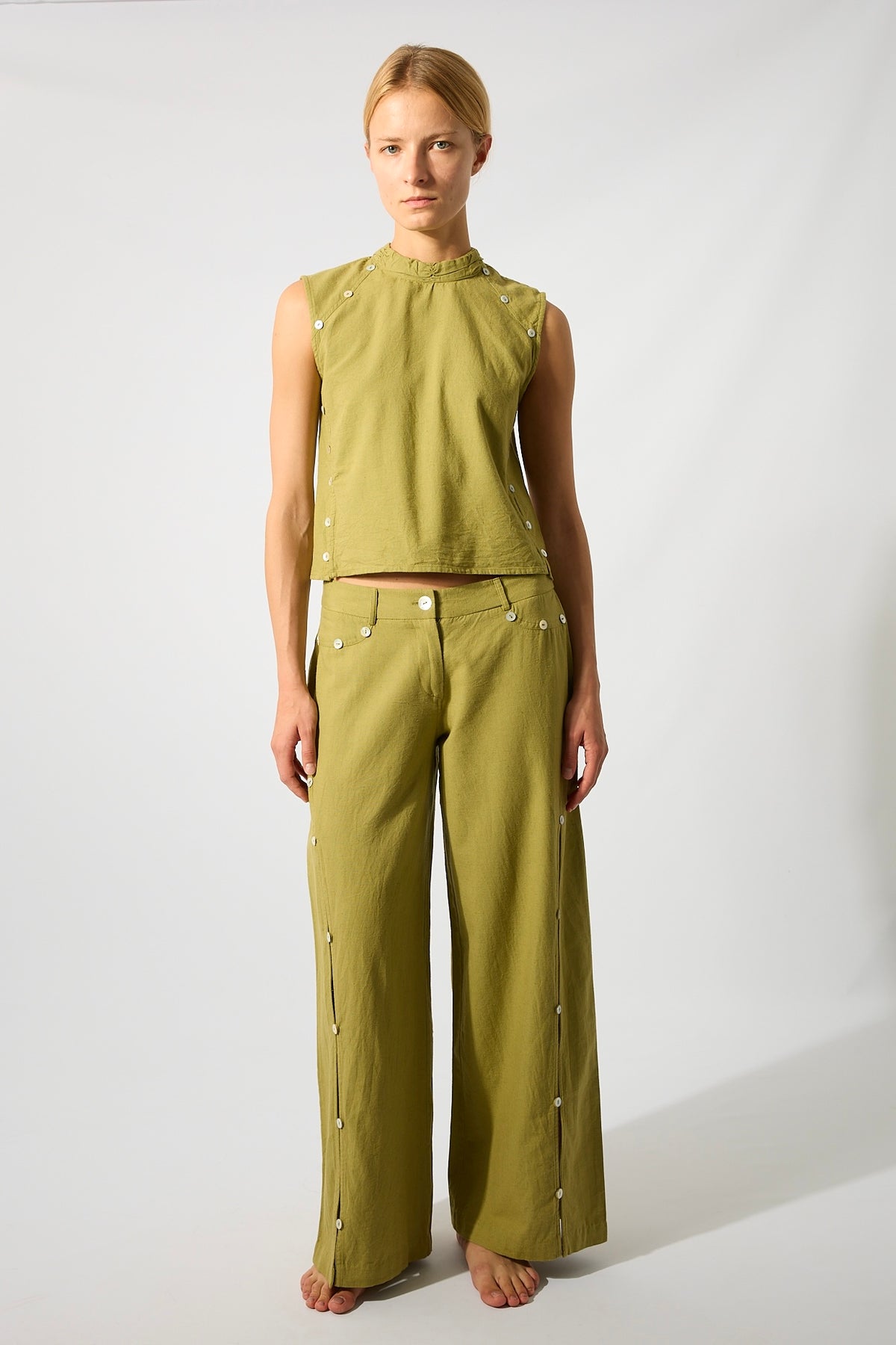 Nacar Buttons Green Top