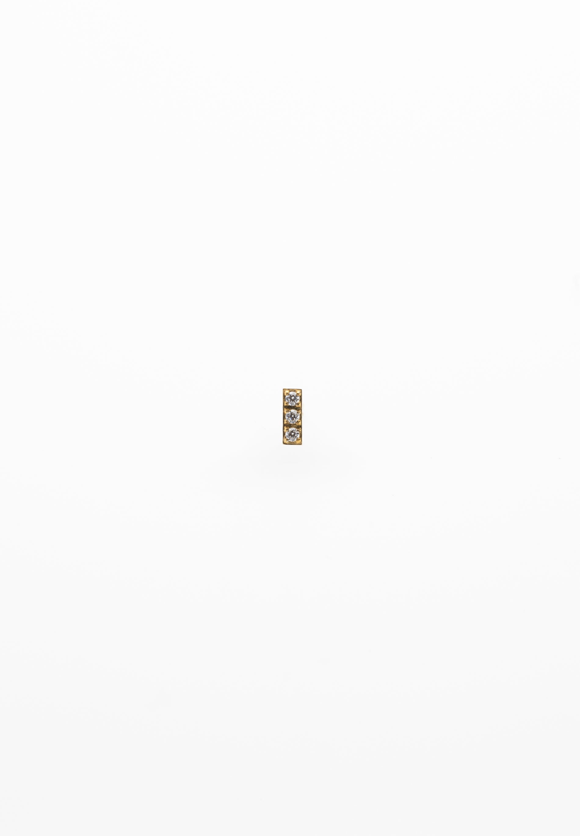 Zircon Bar Earring (Unit)