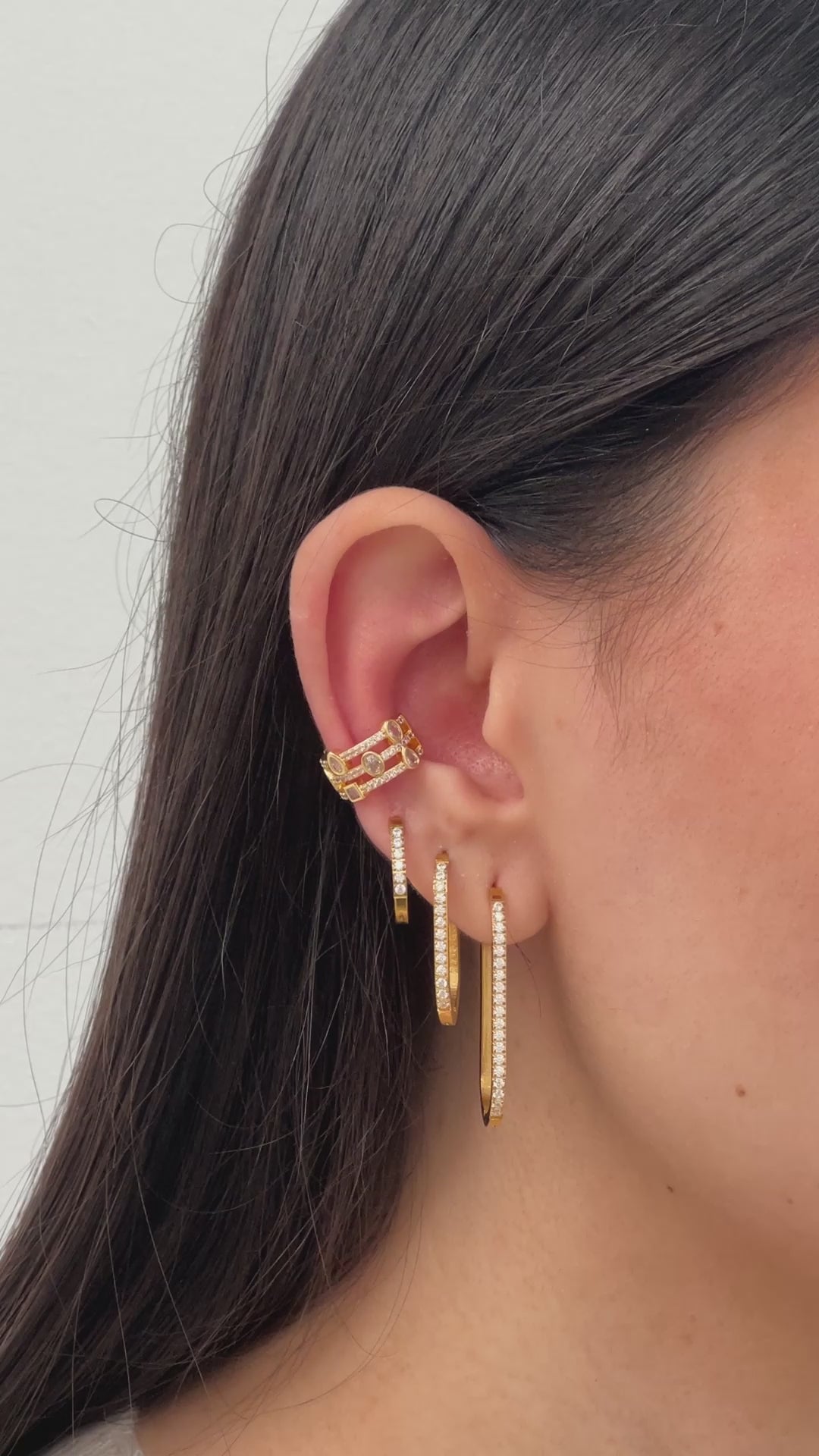 Boucle d'oreille multi-zircone