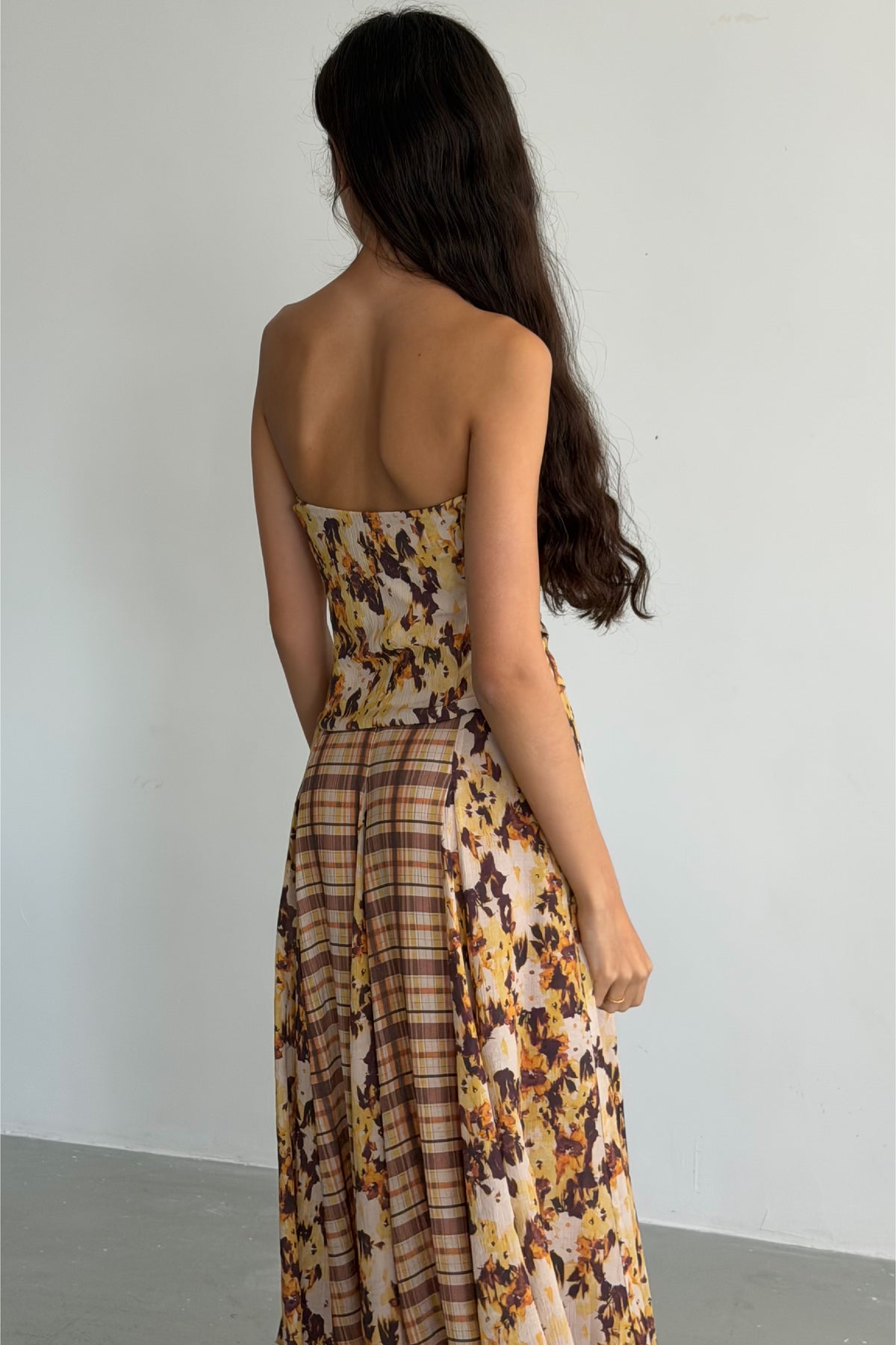 Top Nudo Flores Amarillo