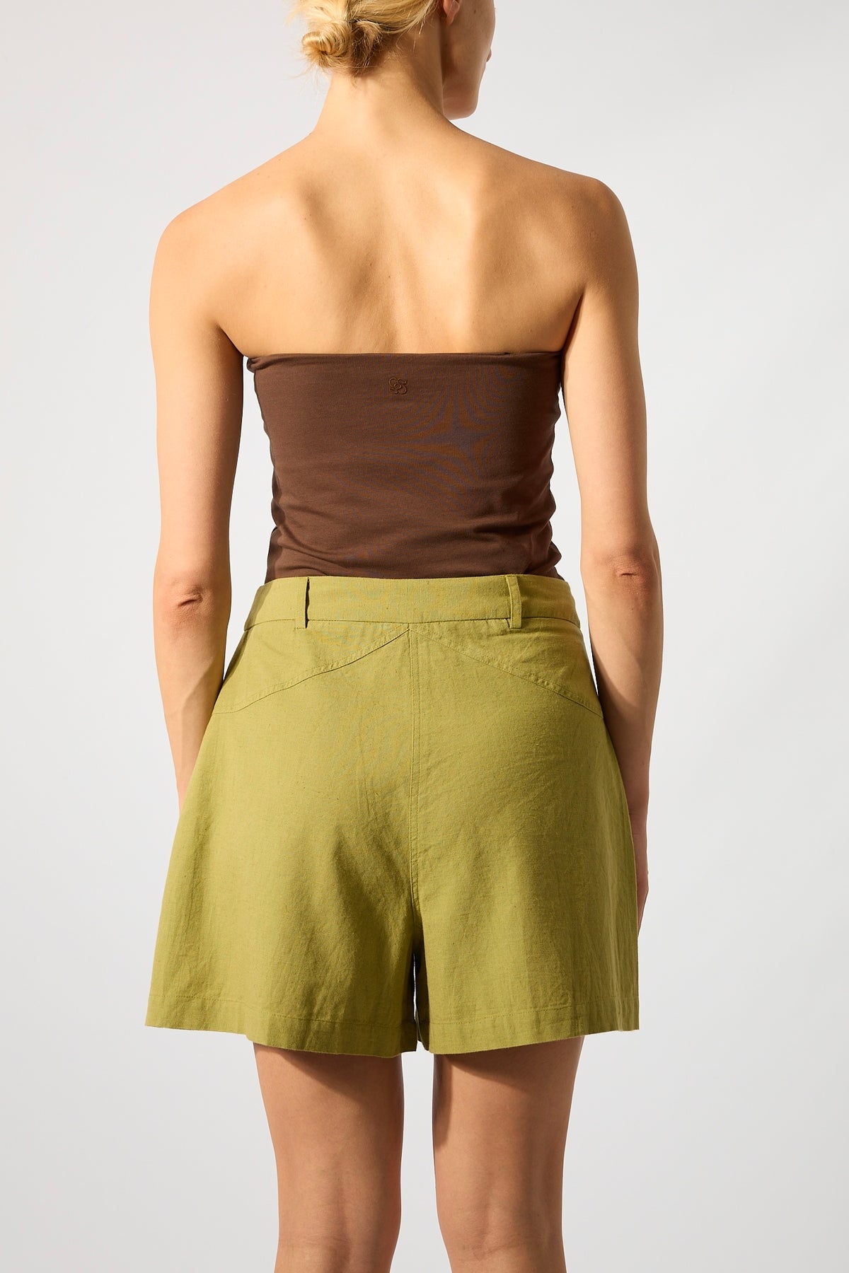 Shorts Botones Nácar Verde